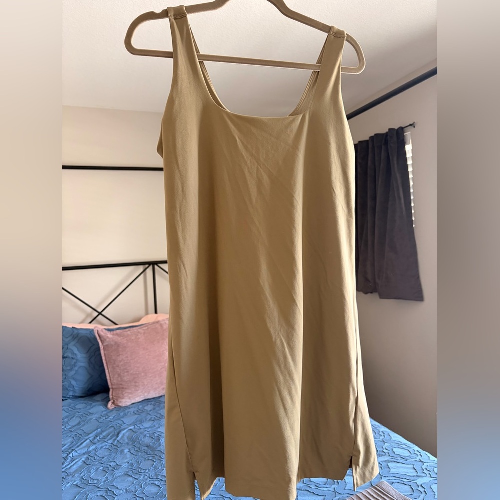 Old Navy Active Powersoft Dress